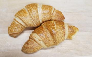 croissant2.jpg